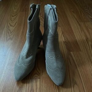 Anthropologie Silent D Taites Heeled Boots. NWT